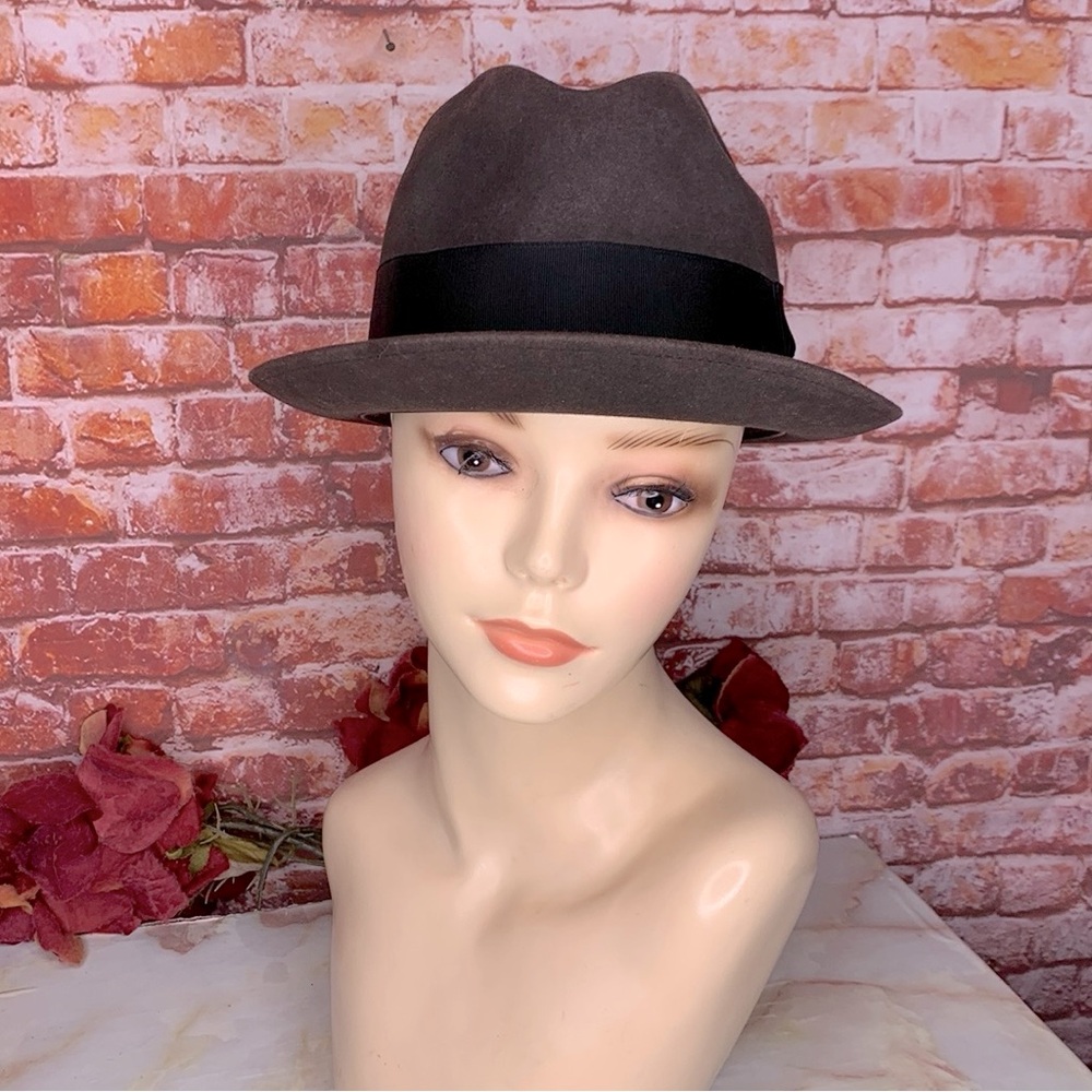 Vintage Larchmont gray and Black fur felt  Fedora - Picture 2 of 10